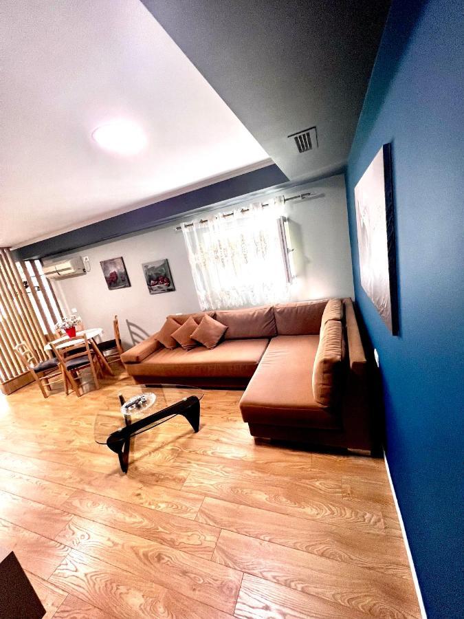 Genta Apartment "21 Dhjetori" Tirana Zewnętrze zdjęcie